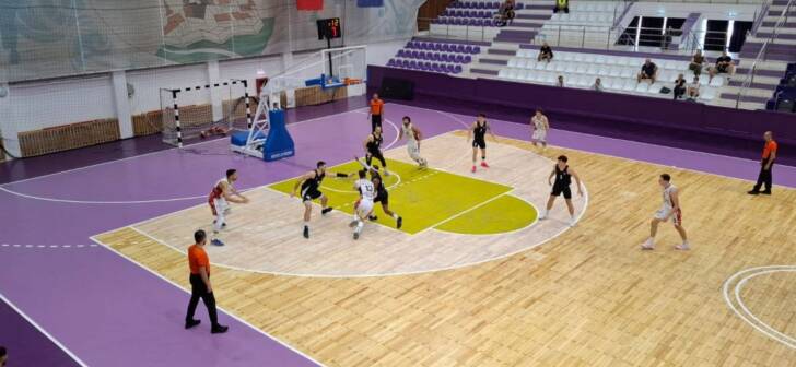 Victorie convingătoare pentru echipă la Târgu Jiu în Liga Națională Victorie convingătoare pentru echipă la Târgu Jiu în Liga Națională