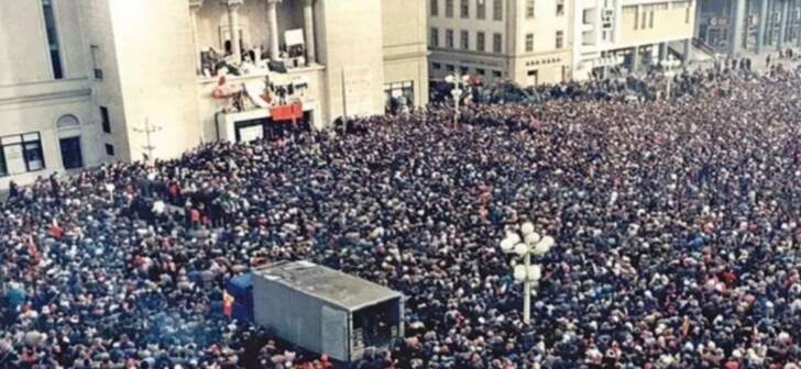 Timișoara în decembrie 1989: O privire asupra Revoluției Timișoara în decembrie 1989: O privire asupra Revoluției