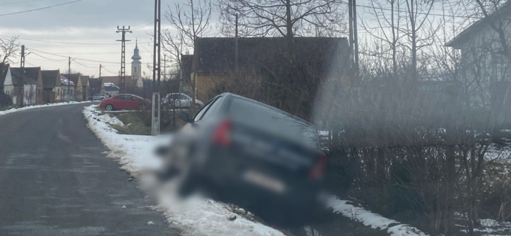 Șofer fără permis, sub influența alcoolului, a fost prins parcând într-un șanț aproape de Timișoara.