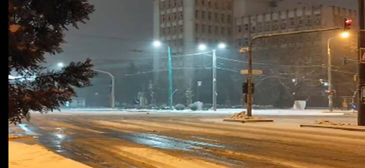 Accident grav: o fetiță de 10 ani și tatăl ei, răniți! Accident grav: o fetiță de 10 ani și tatăl ei, răniți!