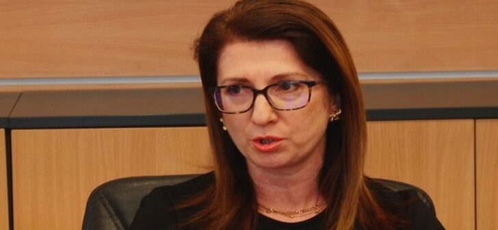 Sefă de direcție de la Primăria Timișoara, descoperită în conflict de interese de ANI Sefă de direcție de la Primăria Timișoara, descoperită în conflict de interese de ANI